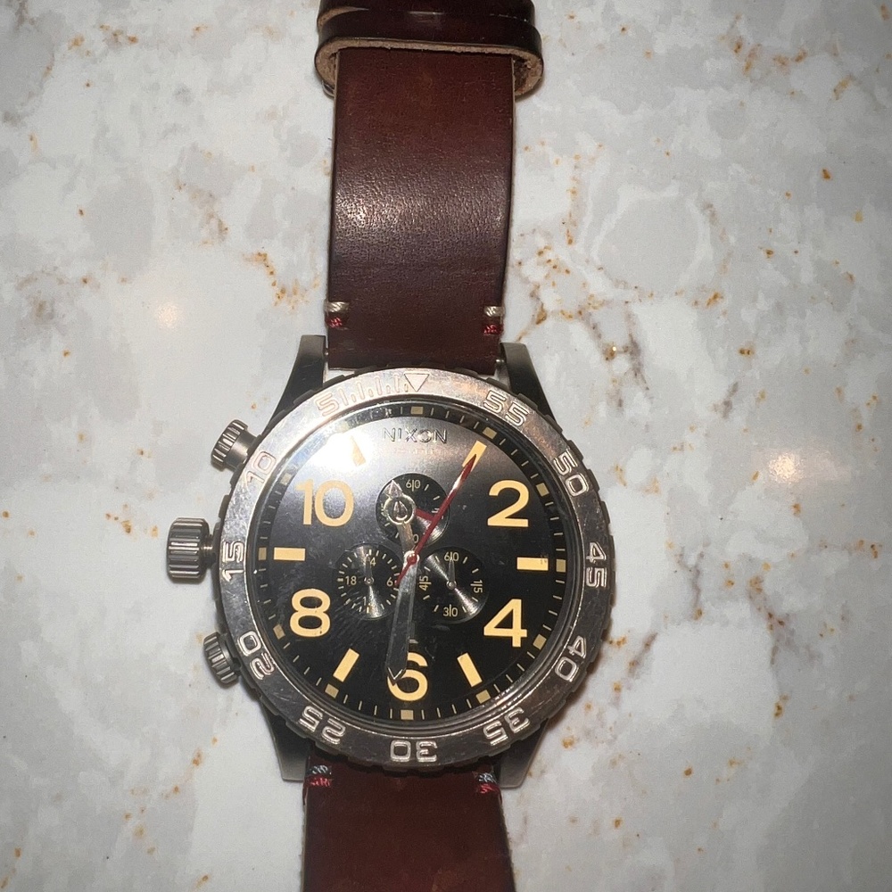 Nixon Watch Black Face/ Brown leather
